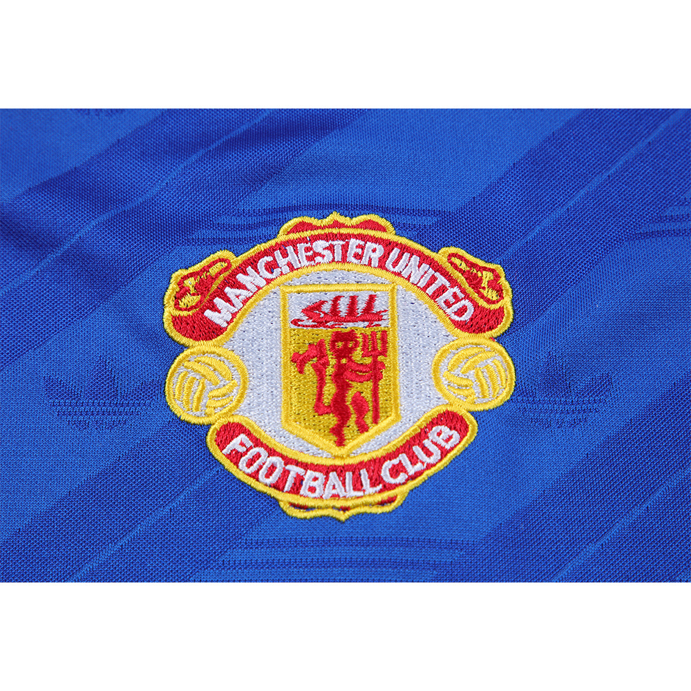 Manchester United 1986-88 Third Shirt - Image 3
