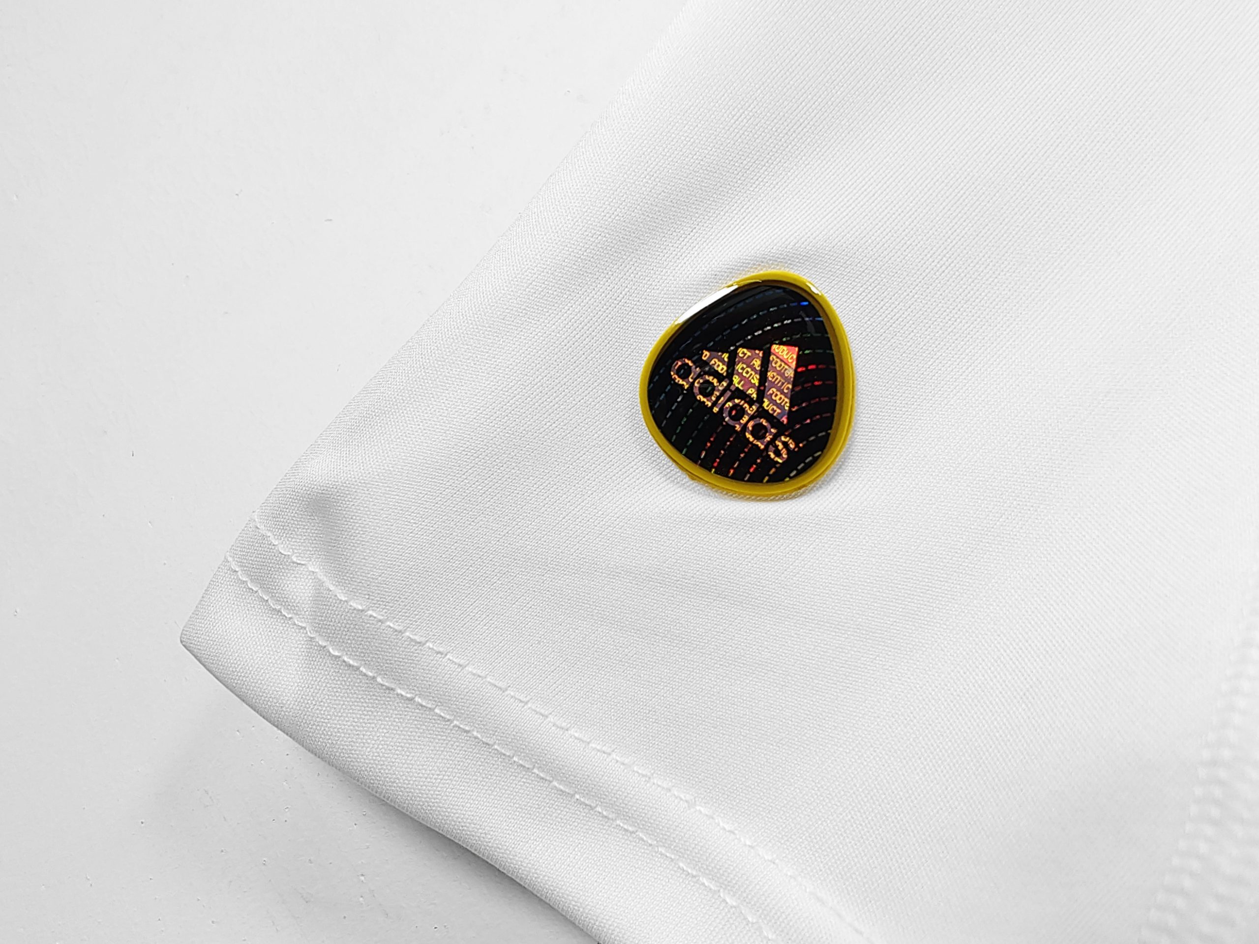 Spain 2011 Away Shirt - Image 4
