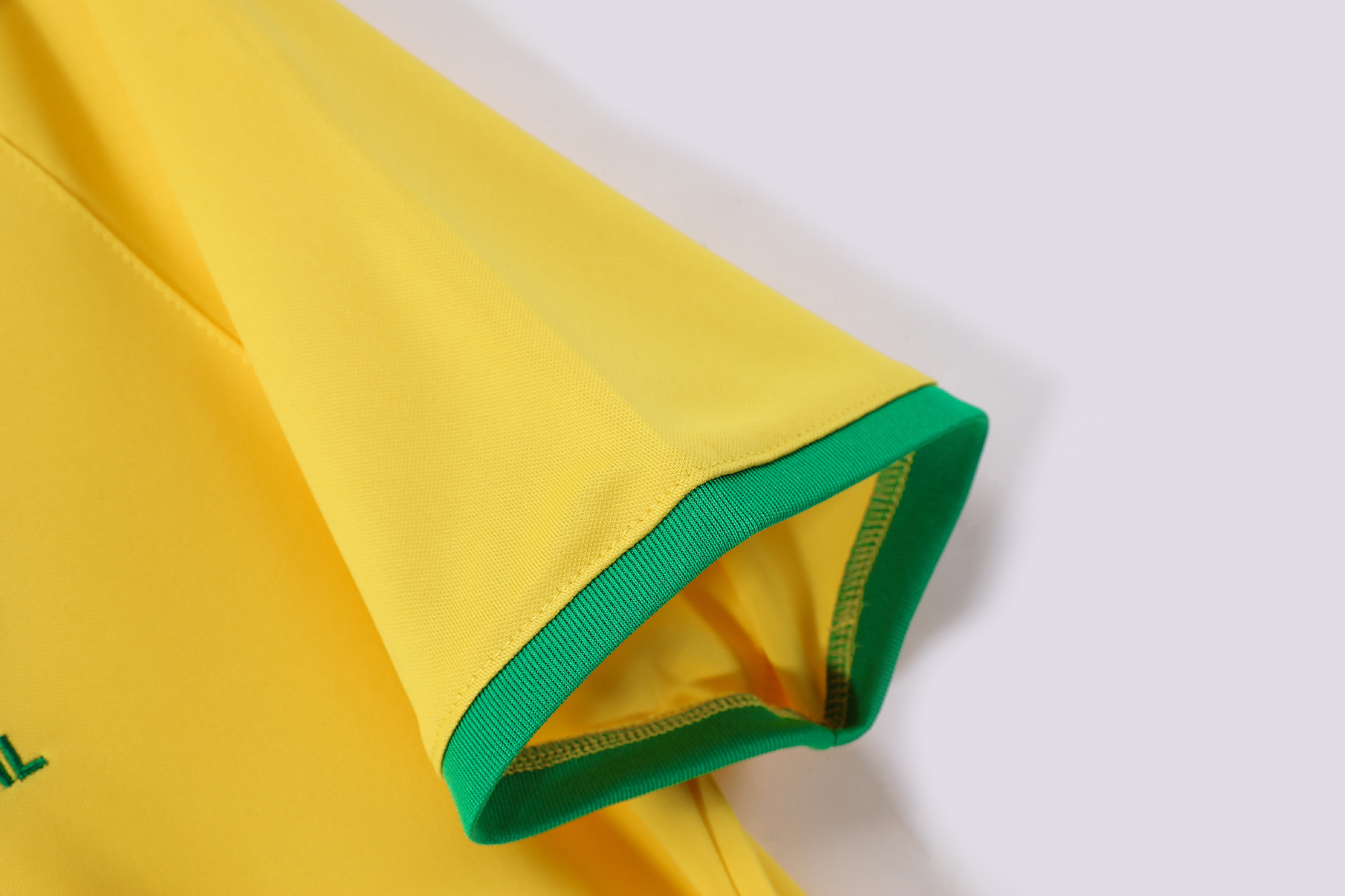 Brazil 2000-02 Home Shirt - Image 5
