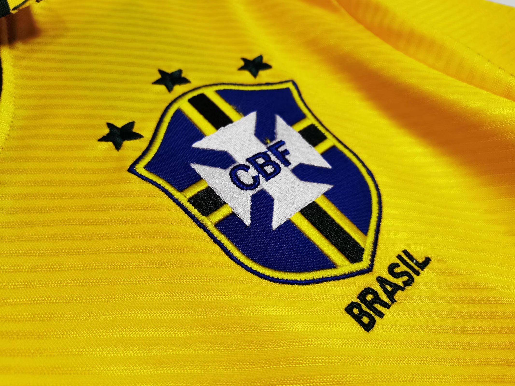 Brazil 1993-94 Home Shirt - Image 3
