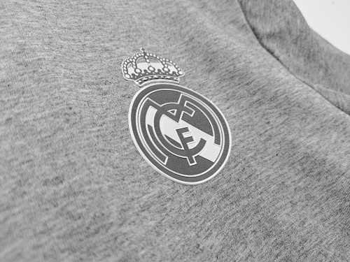 Real Madrid 2015-16 Away Shirt - Image 3